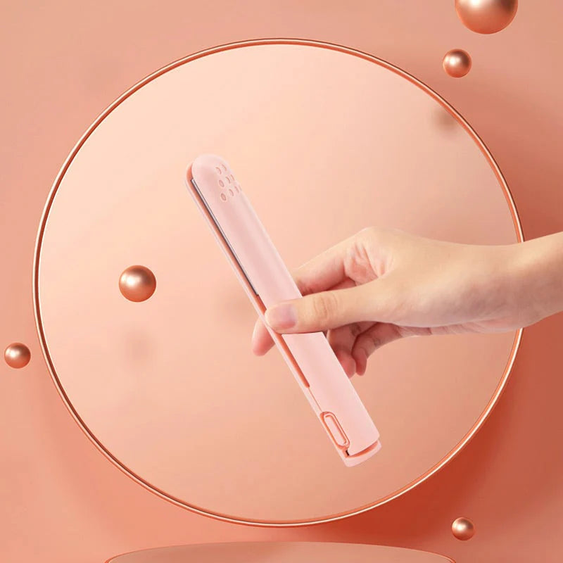 ✨🪮  The First Mini USB 2-in-1 Hair Styler – Portable, Safe & Effortless