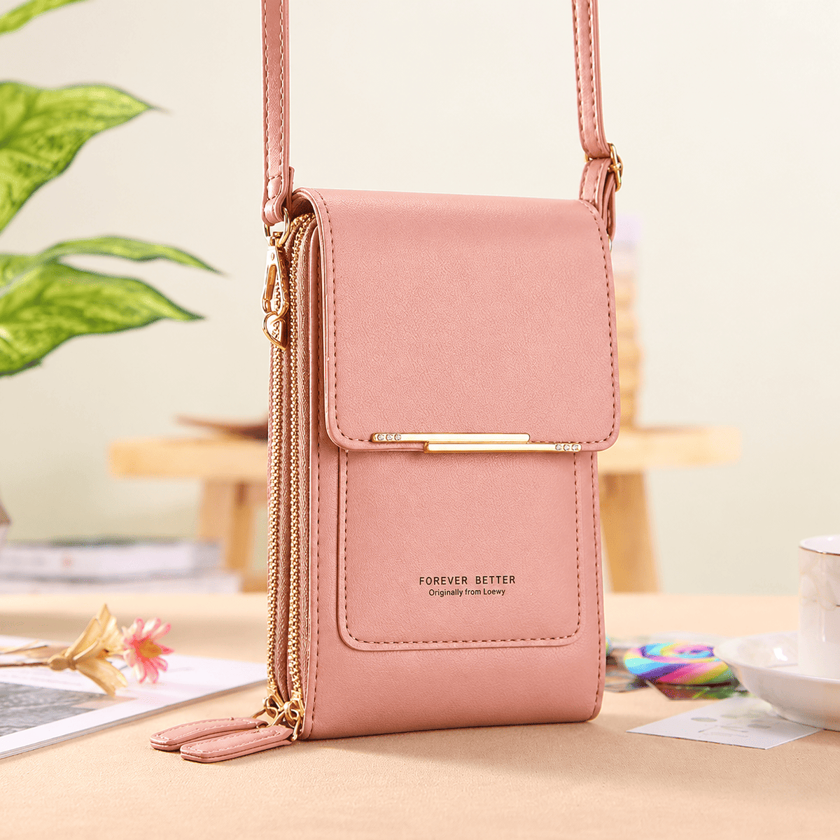 up📱 The Elegant Touchscreen Crossbody Bag – Your Phone & Essentials, Always Within Reach