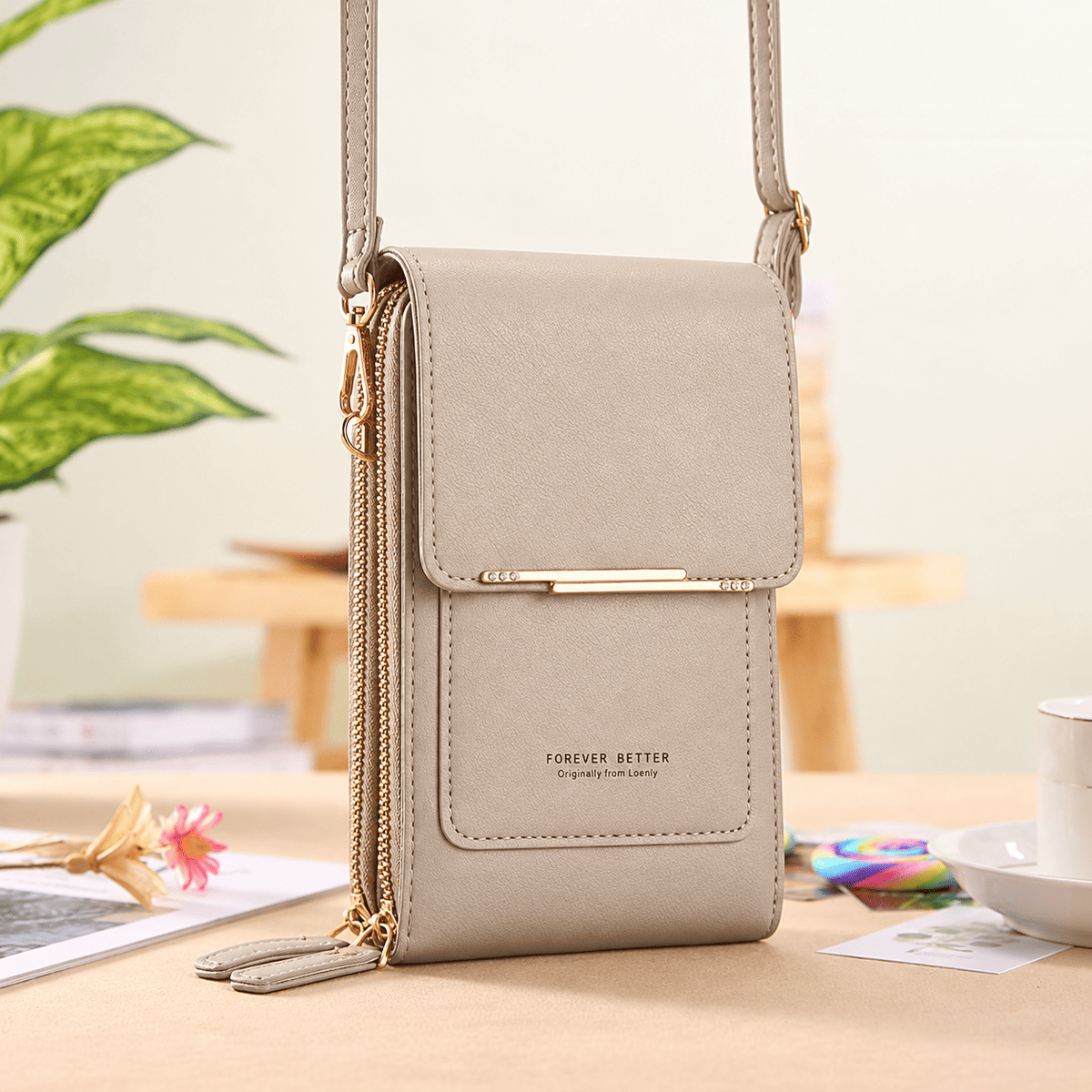 up📱 The Elegant Touchscreen Crossbody Bag – Your Phone & Essentials, Always Within Reach